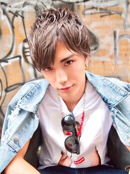Y’s Blue 丸亀店 【イースブルー】の写真/＜MEN'Sも通いやすい★＞男性特有の髪のお悩み・クセetc…実力派スタイリストのカット技術で解決!!