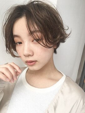 ノット 表参道青山(knot) 【knot】センターパート　ハンサムショート　耳掛け