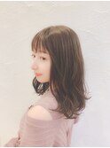 ヴェールカラーで美シルエットなふんわり愛されヘア
