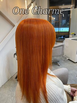 ワンシャルム(One Charme) ペールオレンジ　Wカラー(ブリーチ2回＆フルカラー)