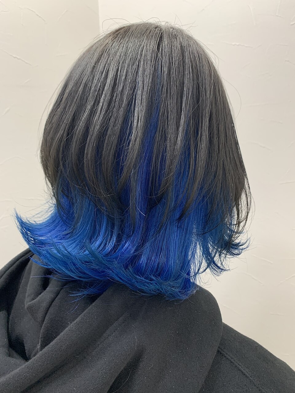 ウルフカット×ワイドインナーカラーブルー：L180975412