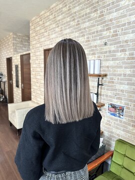 オンアンドオフ ON and OFF シャドールーツ