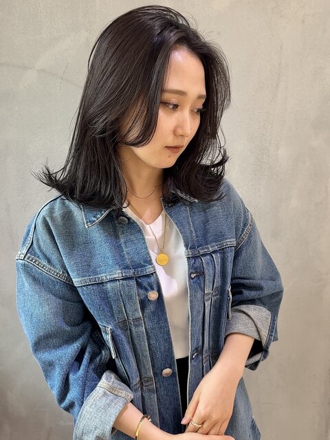 【YOKE】大人くびれヘアッシュグレージュかきあげ前髪20代30代