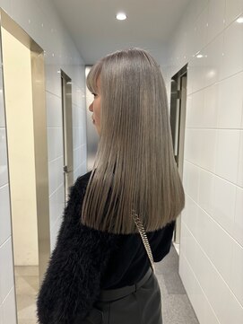 スノッブサンク(Snob ciNQ) グレージュカラー/ブリーチカラー/外国人風カラー