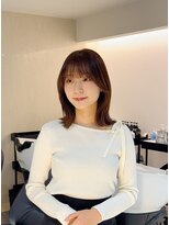 マーク(MARC)&nbsp;【ミディアムスタイル】顔まわりカット