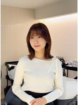 マーク(MARC) 【ミディアムスタイル】顔まわりカット