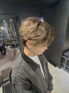 アウル 心斎橋(owl) フェザーショート×フェザーパーマ×センターパート×men's