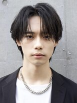 エイド 渋谷(aid)&nbsp;微わけセンターパートウルフ黒髪リバースショートカルマパーマ