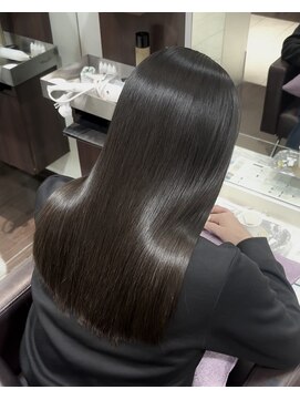 ピカイチ 上通店(pikA icHi) ツヤ髪 美髪 髪質改善