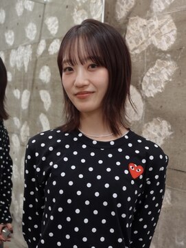 チェリーレッド