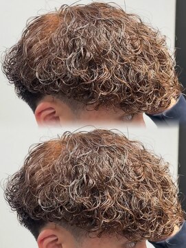 ステラ(STELLA) ブリーチパーマ