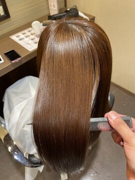 エルグ ジャパン(ERG JAPAN) 髪質改善/髪質改善ストレート[#御所#縮毛矯正#ストレートパーマ]