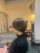 ダダ ヘアサロン(DADA Hair Salon)&nbsp;伸ばしかけショートスタイル