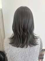ネオリーブシェリエ 浅草店(Neolive cherie)&nbsp;カーキグレージュ/外ハネミディ