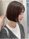 20代30代ショートボブ前髪ありボブミニボブ顔周りレイヤーカット