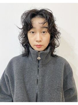 オトソーデン(Oto-soden) ミディアムウルフ×スパイラルパーマ