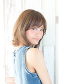大人の外ハネスタイル