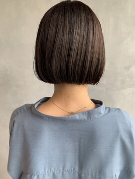 キチ(kichi.) [kichi.] シナモンブラウン×丸みボブ