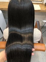 ネイヴィル(navile)&nbsp;地毛風ストレート