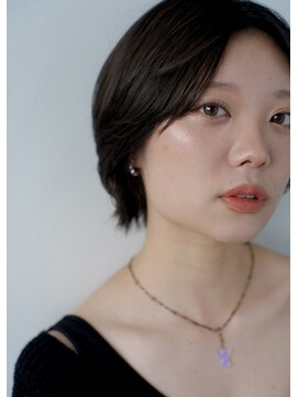 ヘアメイク エイト キリシマ(hair make No.8 kirishima) マッシュ×センターパート・instagram @no8_doc_shinichi