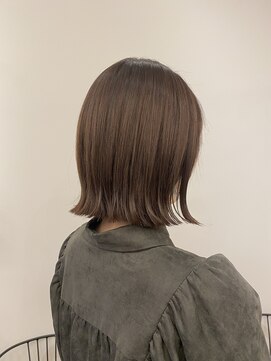 リリアーナ(LILIANA) 池袋　髪質改善 切りっぱなし ボブ つや髪　深みブラウン♪