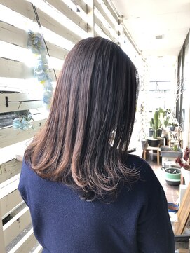 ルーミス バズヘアー(Loomis Buzzhair) 大きめ1カールxストカール