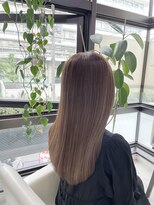 ロイオブジゼル(roi of GiseL)&nbsp;透明感ブラウン【博多天神】@halu_the_world