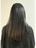 ナチュラルストレートヘアー