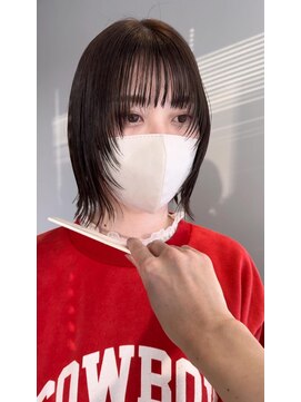 シー(The She's) 艶カラー　layer bob×cocoabrown