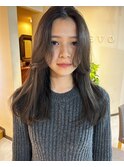 透け感グレージュ
