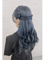 お花　ハーフアップ