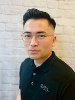 ヘアサロン 銀座マツナガ新宿店(hair salon)&nbsp;男力を上げる73分けフェード【新宿/理容室/バーバー】