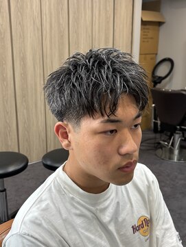 マーレ 宇部店(MARE) アップバングショート