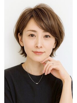 ゲイン(Gain) ショートカット・レイヤーカット×白髪ぼかし