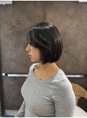 海外風ミニボブスタイル