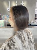 フェイスフレーミング×切りっぱなしボブ