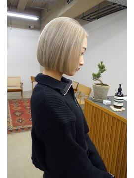 スティルライツ(STILL LIGHTS) ハイトーンミニボブ