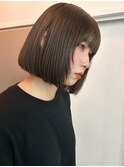 切りっぱなしボブ　暗髪カラー　チョコレートカラー