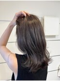 くびれスタイル　くすみカラー　