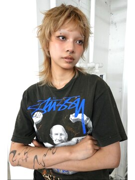 レコ 渋谷(LECO) ベージュショートレイヤー