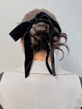 シティ(sity.) 天神　顔まわりレイヤーカット　ヘアセット　ブリーチなしカラー