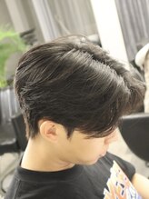 ジェイドット(J.)&nbsp;韓国風デザインパーマ