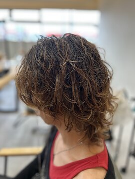 リタ キタクマモト(LiTA. kitakumamoto) 色気MAX！波巻きパーマ