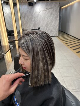 ラピス 大阪アメ村店(Lapis) ハイライトカラー
