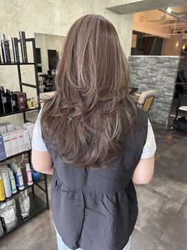 エピ(epi) ハイライト/レイヤーカット【平野/喜連瓜破】