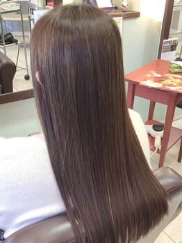 ヘアークリエイション クラフト(HAIRCREATION CRAFT)の写真/春からの新生活に◎新しい季節は、潤い溢れるストレートで!触れたくなるような質感を、体感してください♪