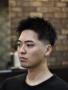 バーバーショップ ネオ セカンド(BARBERSHOP NEO2nd) ローフェードスパイキー[メンズ/フェード］