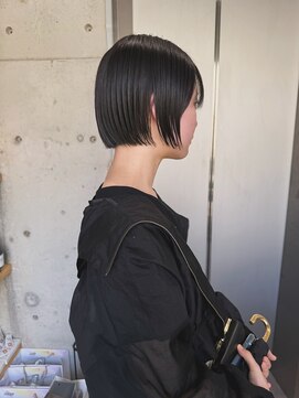 ウーフ(U-fu) アイロン無し ワンレンミニボブ