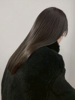ヌード(nude)&nbsp;ツヤ感グレージュセミロング｜ブリーチなしカラー