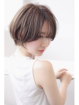 ビューティーマルシェ ミンナノ ららぽーと愛知東郷店の写真/おさまりが良く扱いやすい今風ショート♪お顔周りの似合わせカットでパッと明るく＆小顔見せも叶います！